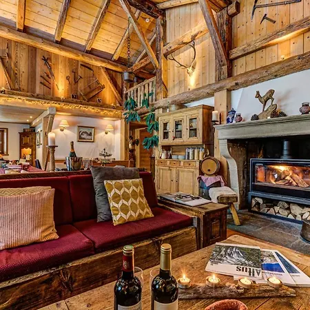 提西尔小木屋酒店 *